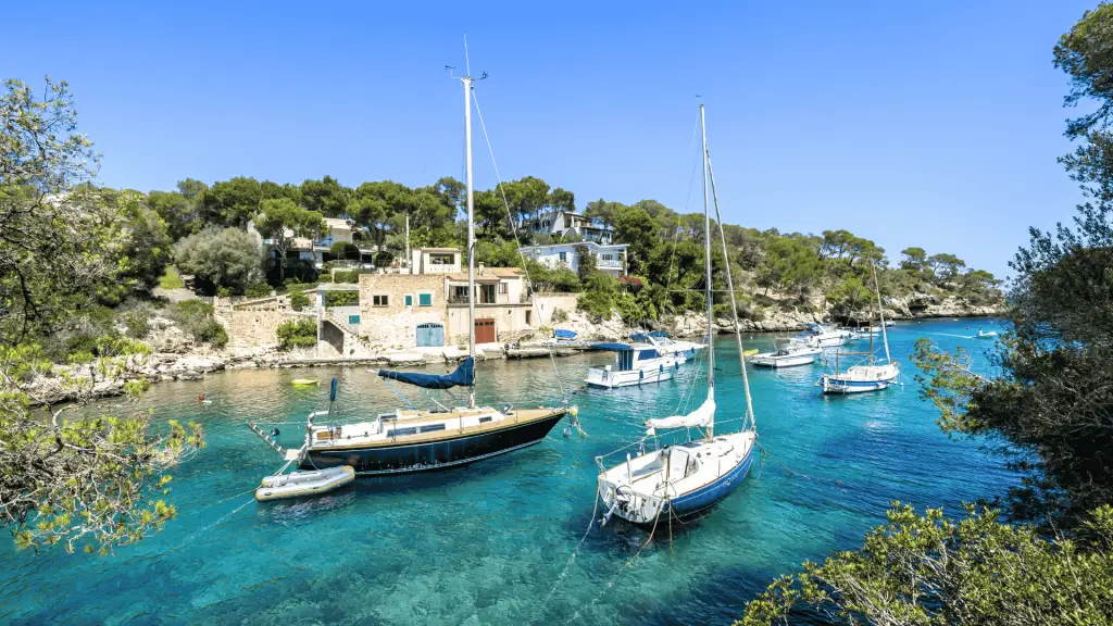 Découvrir les promenades en bateau à Cala Ratjada